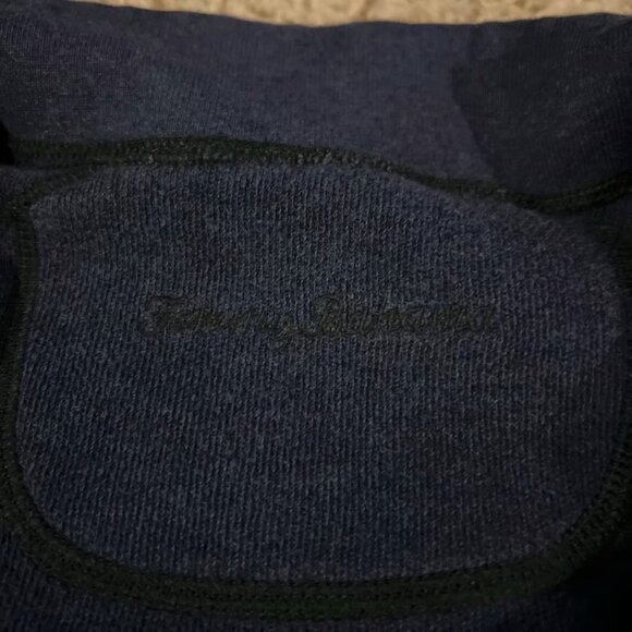 Tommy‎ Bahama Men’s Quarterzip - Picture 3 of 3